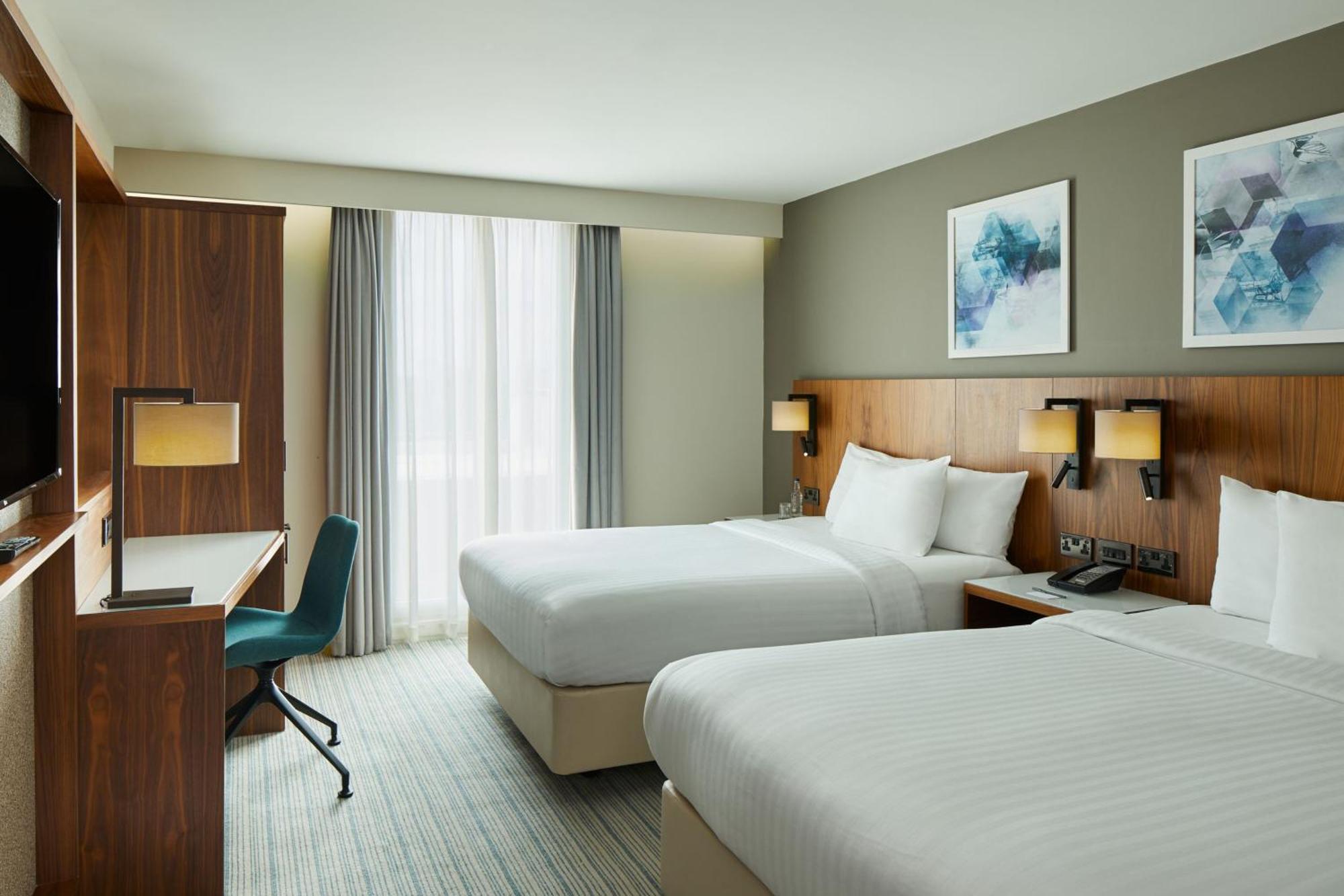Courtyard By Marriott London Gatwick Airport Crawley (West Sussex) Exterior foto